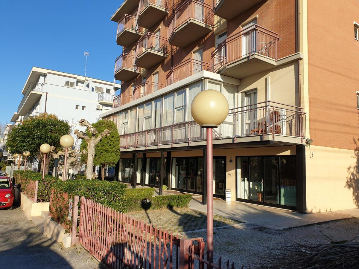 Hotel Paradiso Rimini Luaran gambar